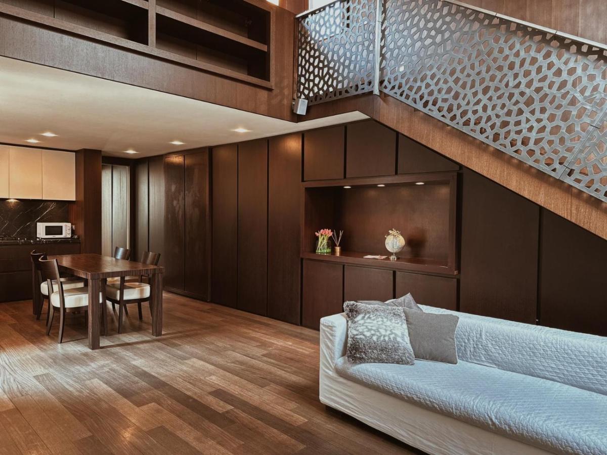 Casa Cavour Lecco - Downtown Design Penthouse Leilighet Eksteriør bilde